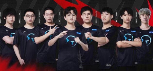 拜仁积极追求梅努，欲将其打造成欧冠核心，但曼联与意甲球队争夺，形势激烈。