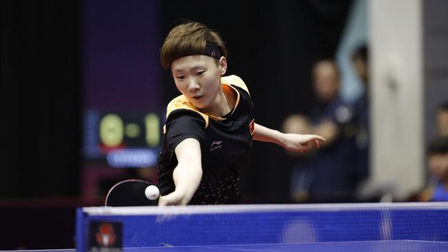 中国足协新规影响中超亚冠竞争，女足面临资金压力，外援政策收紧，挑战加剧。