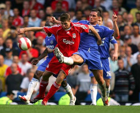 爾主場迎戰 爾主場迎戰