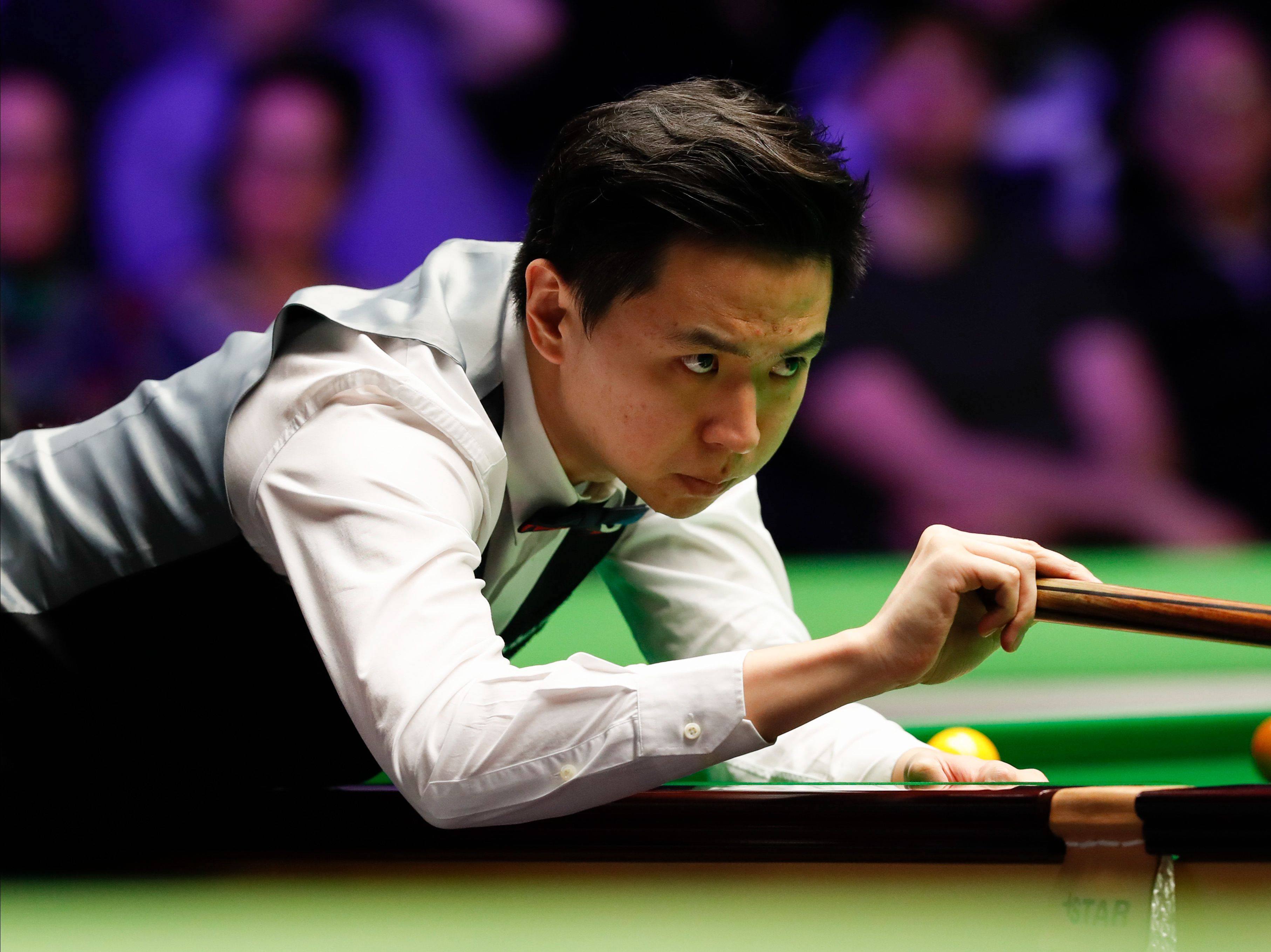 場中的吸引 場中的吸引