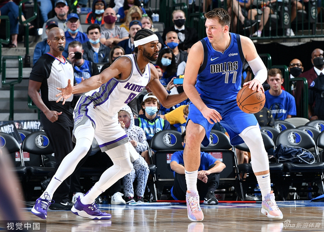 多纳鲁马离 多纳鲁马离