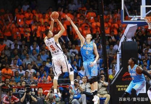 曼再次用行 曼再次用行